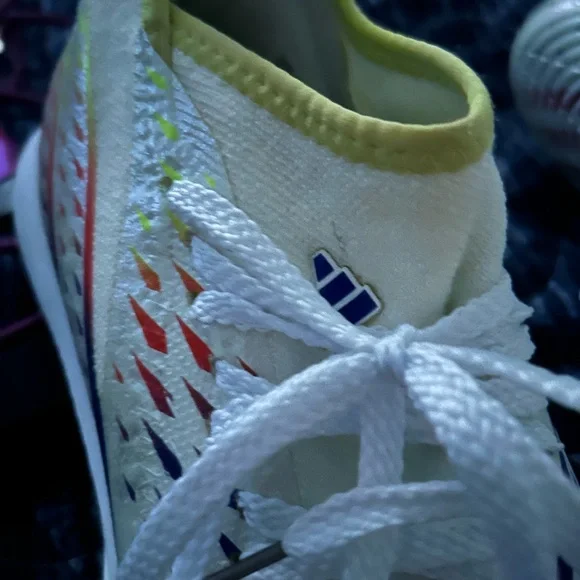 Adidas mens Predator soccer cleats size 7.5 - Picture 5 of 7